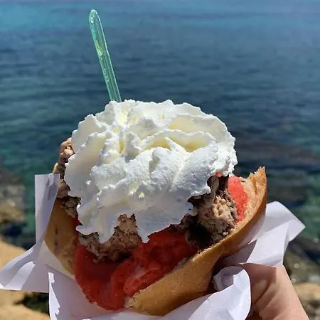 Vento Di Scirocco A Pochi Metri Dal Mare * サンタ・フラーヴィア